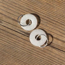 Charger l&#39;image dans la galerie, Boucles donut | Lune givrée
